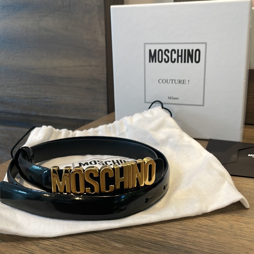 Moschino Logo Skinny Belt - Picture 2 of 5